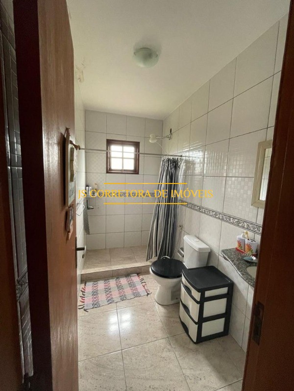 Casa à venda com 4 quartos, 550m² - Foto 14