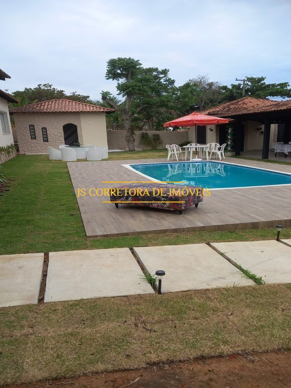 Casa à venda com 8 quartos, 700m² - Foto 3