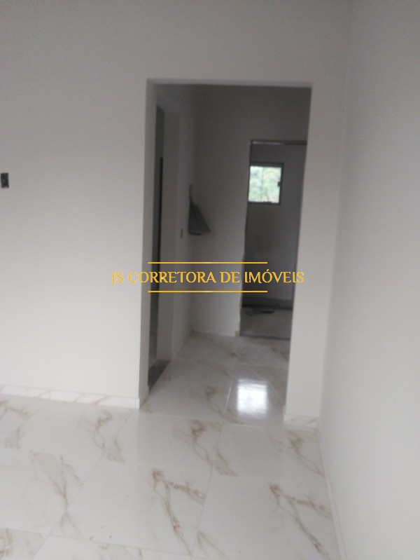 Casa à venda com 2 quartos, 180m² - Foto 14