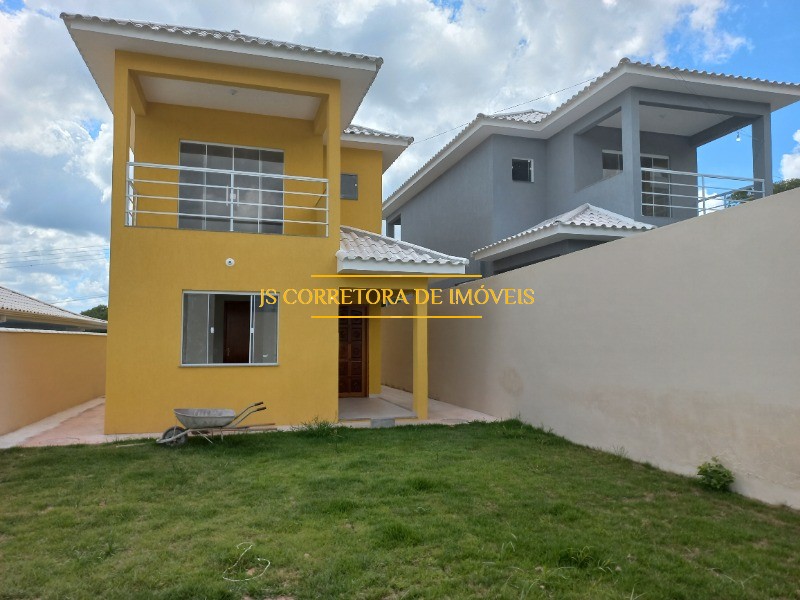 Casa à venda com 3 quartos, 300m² - Foto 2