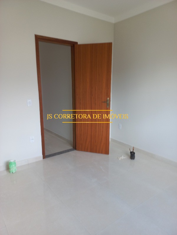 Casa à venda com 3 quartos, 300m² - Foto 12