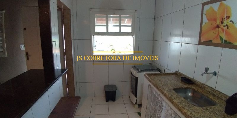 Casa à venda com 2 quartos, 360m² - Foto 3