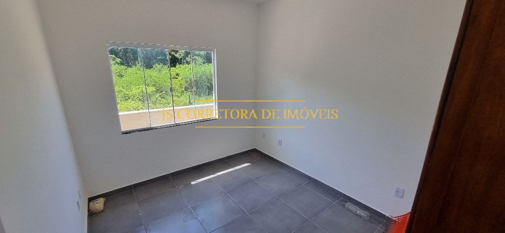 Casa à venda com 2 quartos, 250m² - Foto 12