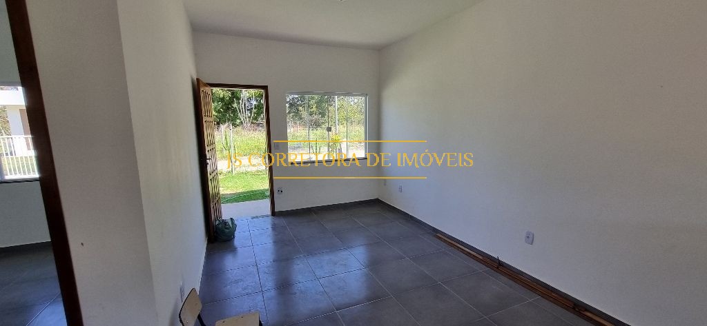 Casa à venda com 2 quartos, 250m² - Foto 5