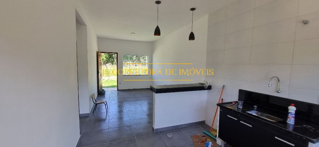 Casa à venda com 2 quartos, 250m² - Foto 8