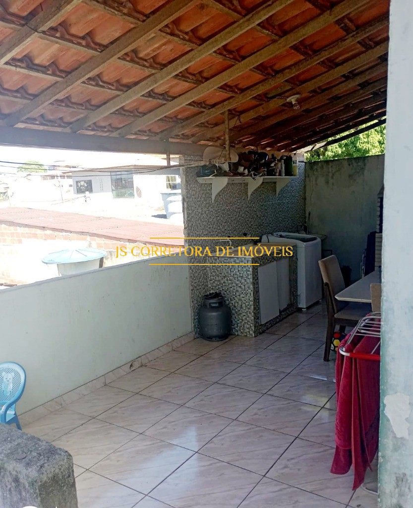 Casa à venda com 2 quartos, 70m² - Foto 21