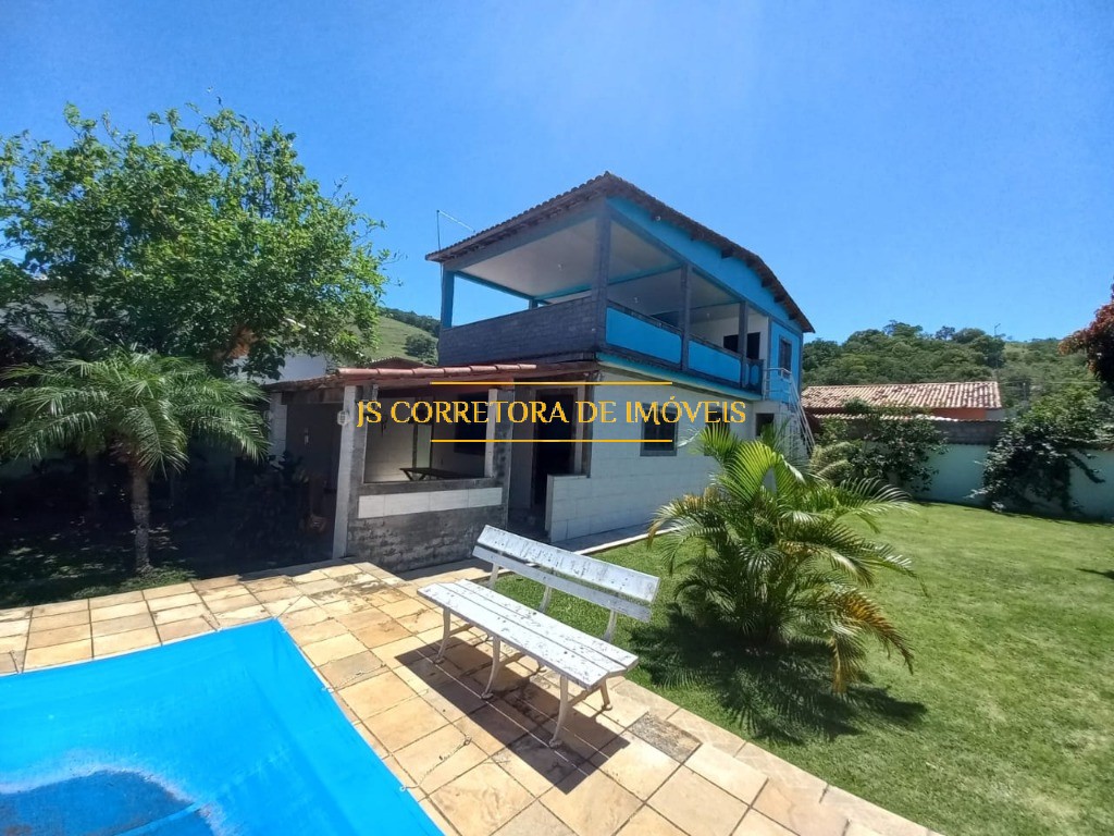 Casa à venda com 3 quartos, 450m² - Foto 2