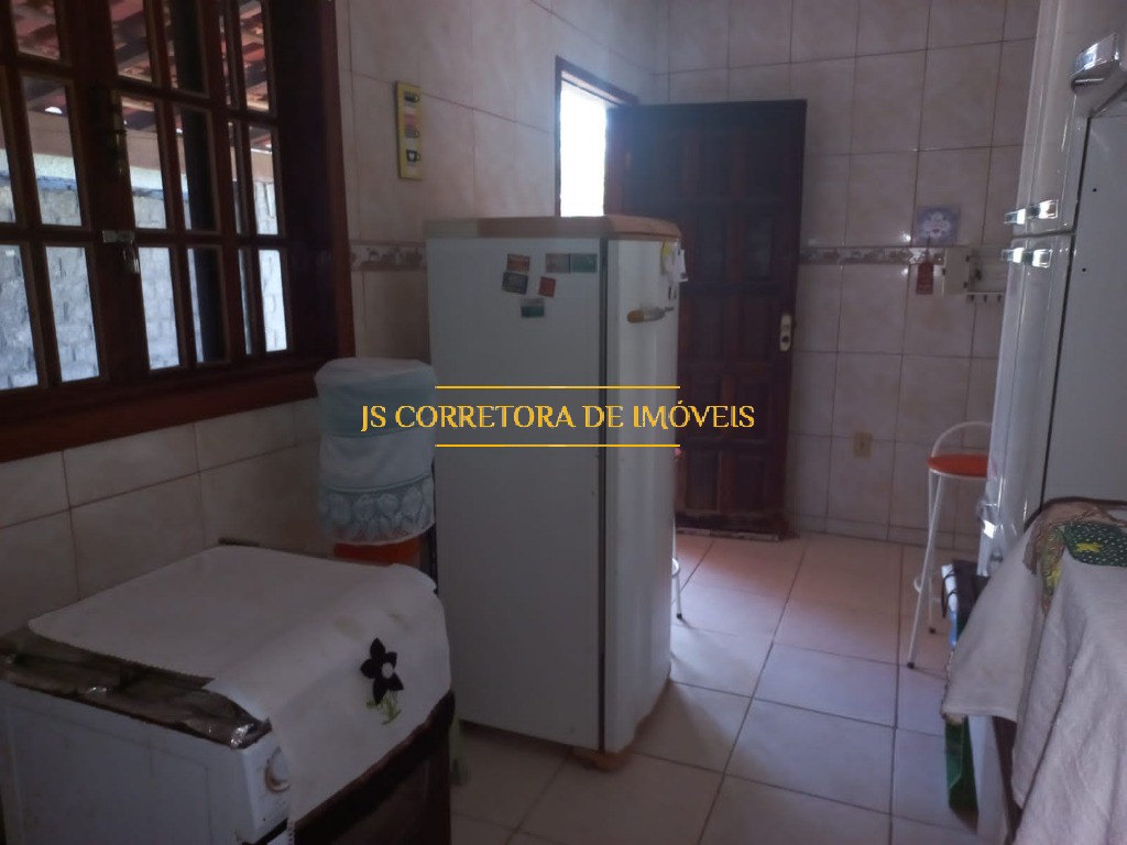 Casa à venda com 3 quartos, 450m² - Foto 13