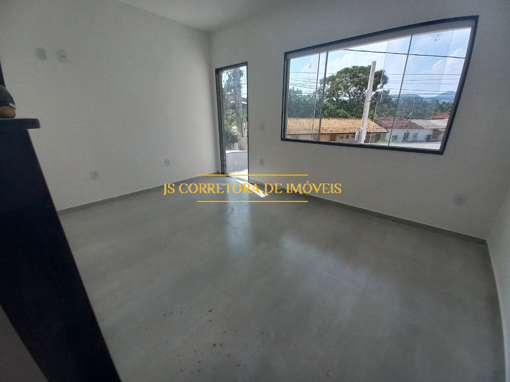 Casa à venda com 2 quartos, 145m² - Foto 15