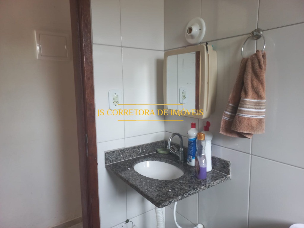 Casa à venda com 2 quartos, 450m² - Foto 26