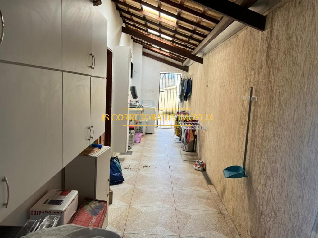 Casa à venda com 2 quartos, 268m² - Foto 15