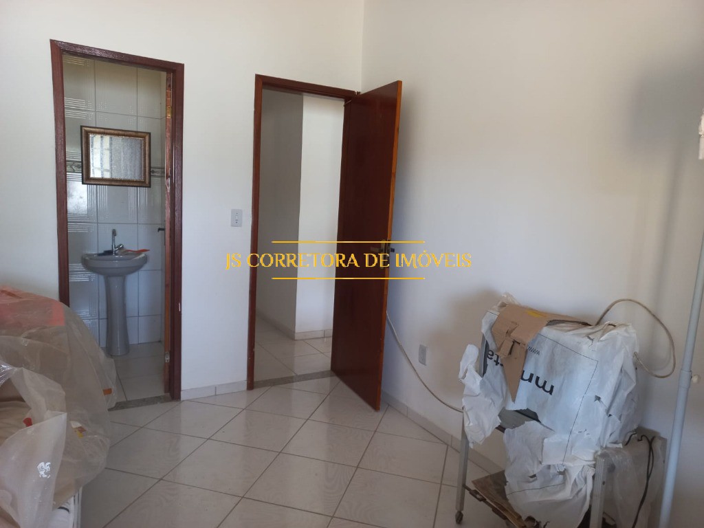 Casa à venda com 3 quartos, 250m² - Foto 9