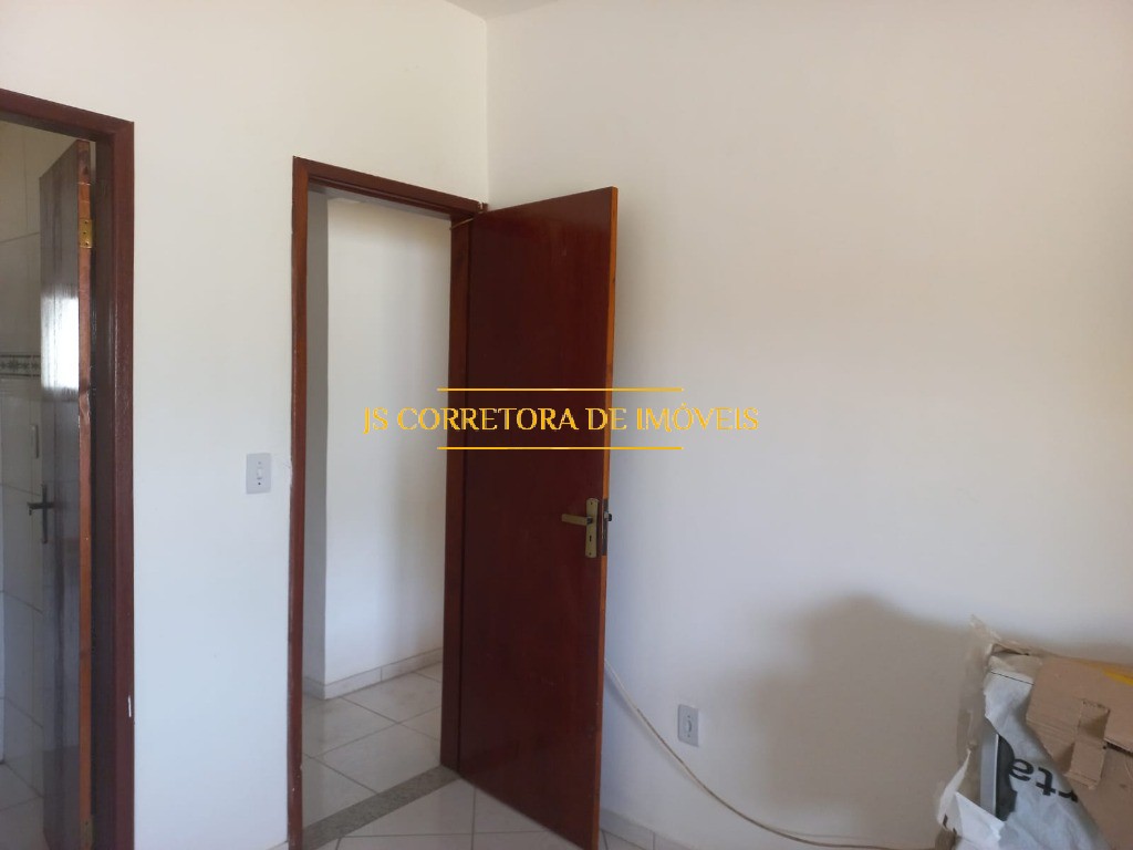 Casa à venda com 3 quartos, 250m² - Foto 10