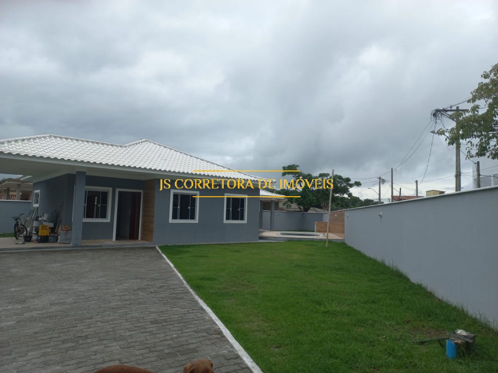 Casa à venda com 3 quartos, 600m² - Foto 2