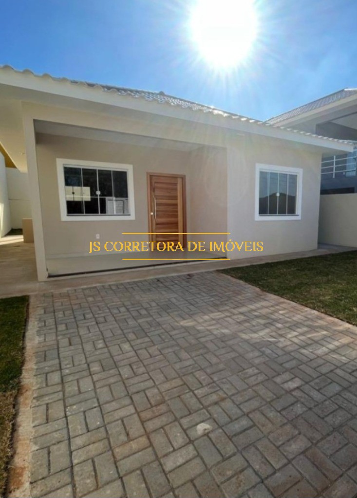 Casa à venda com 2 quartos, 75m² - Foto 1