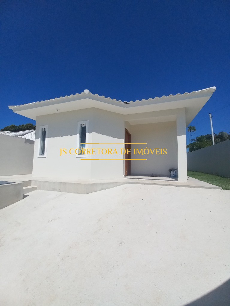 Casa à venda com 3 quartos, 295m² - Foto 1