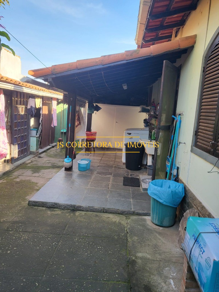 Casa à venda com 2 quartos, 300m² - Foto 22