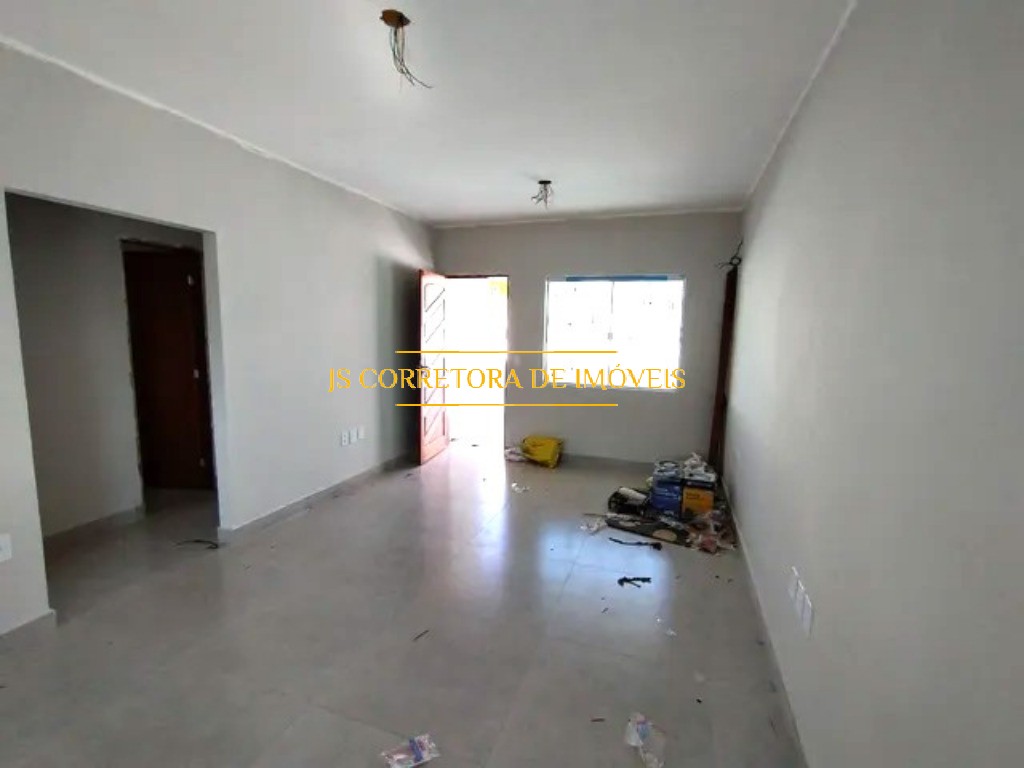 Casa à venda com 2 quartos, 225m² - Foto 4