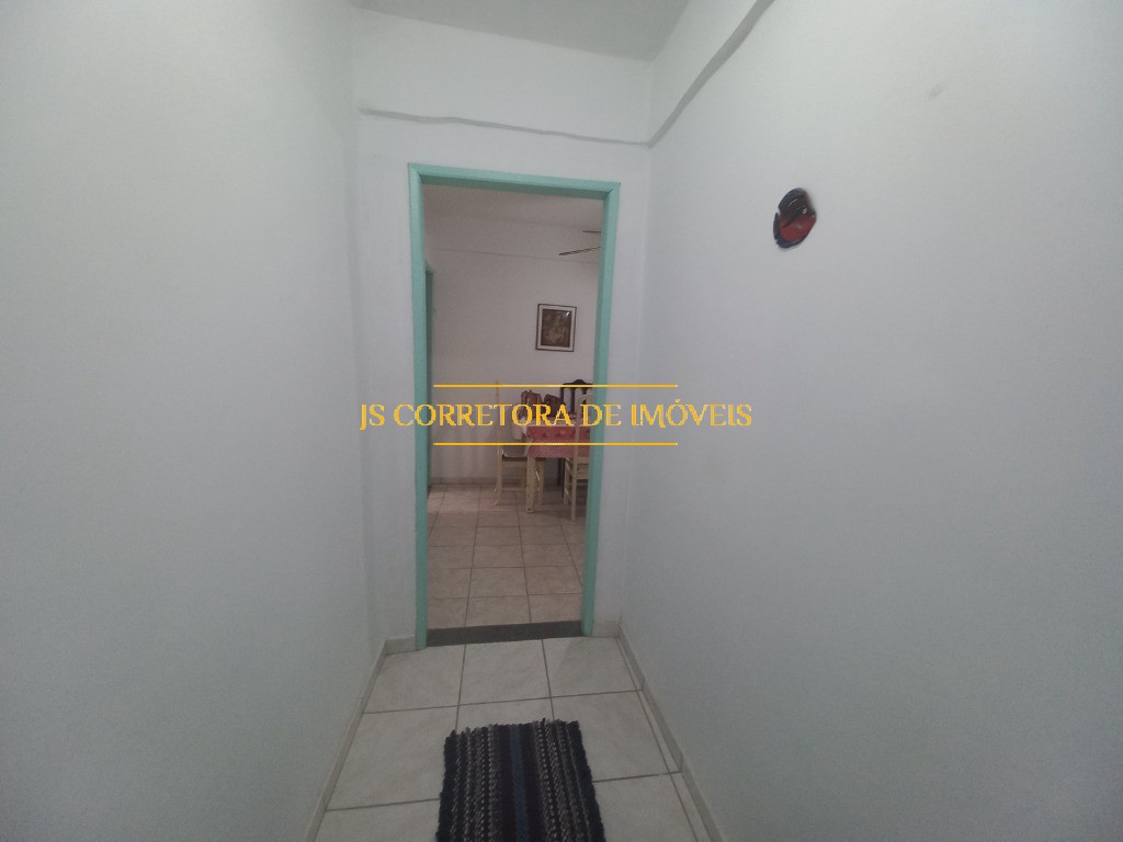 Apartamento à venda com 2 quartos, 200m² - Foto 2