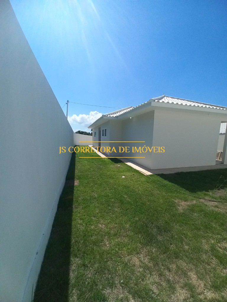 Casa à venda com 3 quartos, 295m² - Foto 2