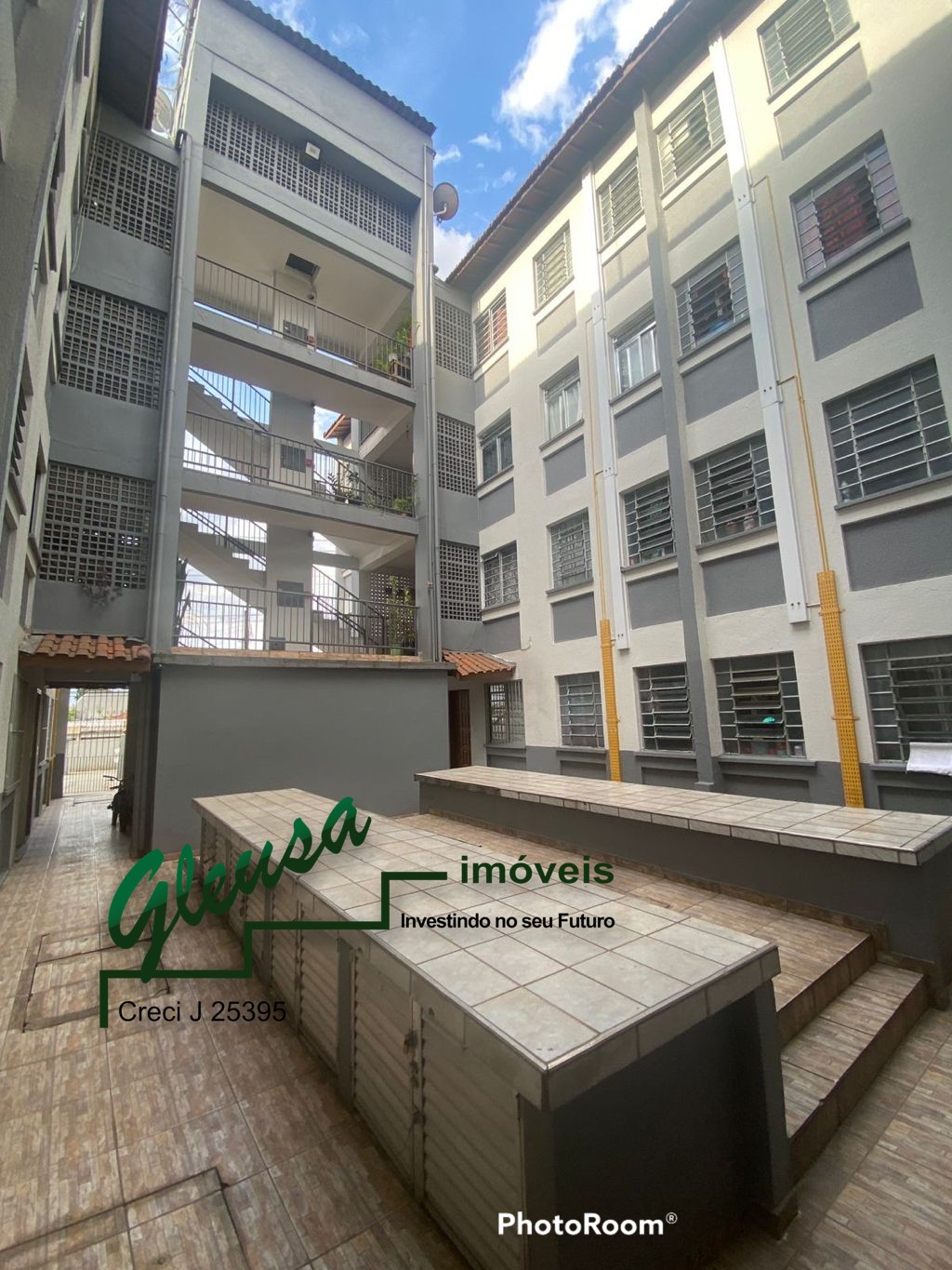 Apartamento à venda com 2 quartos, 50m² - Foto 13