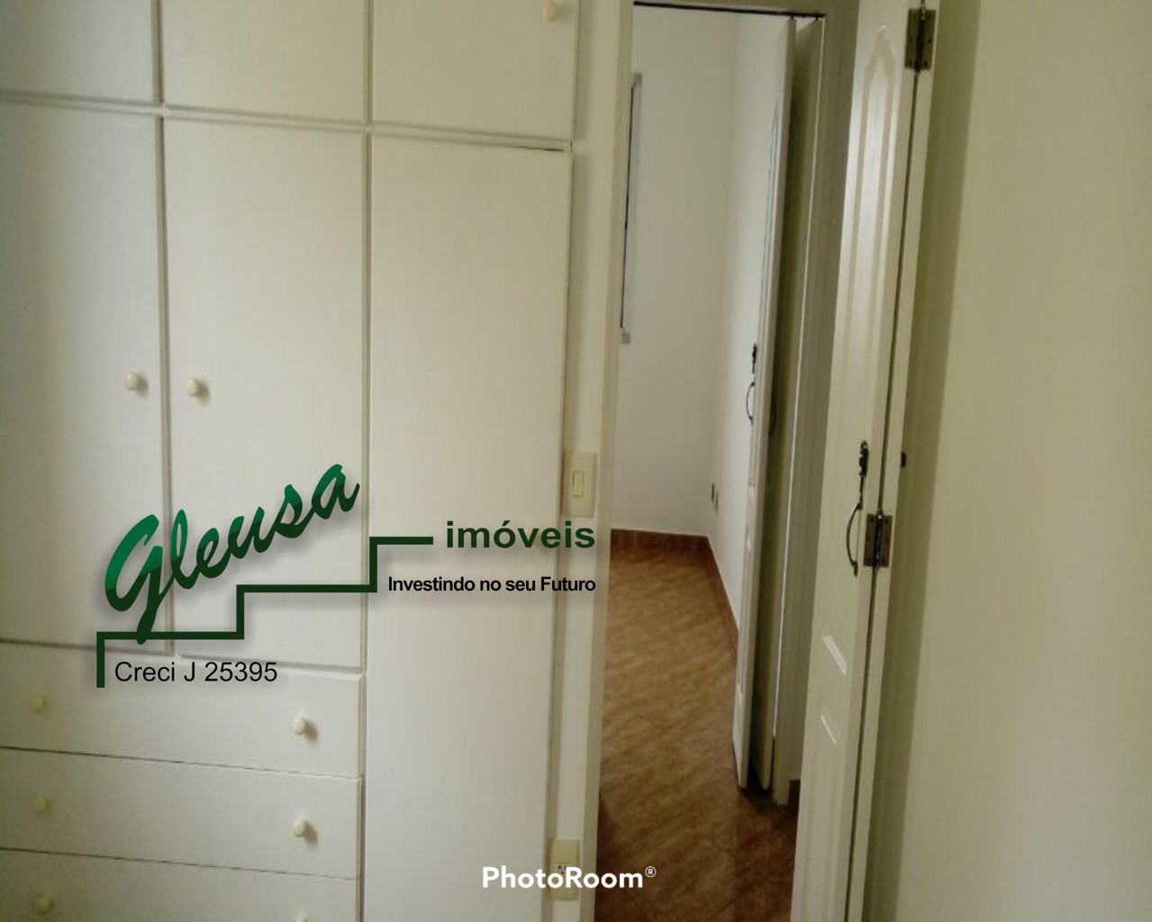 Apartamento à venda com 3 quartos, 61m² - Foto 12