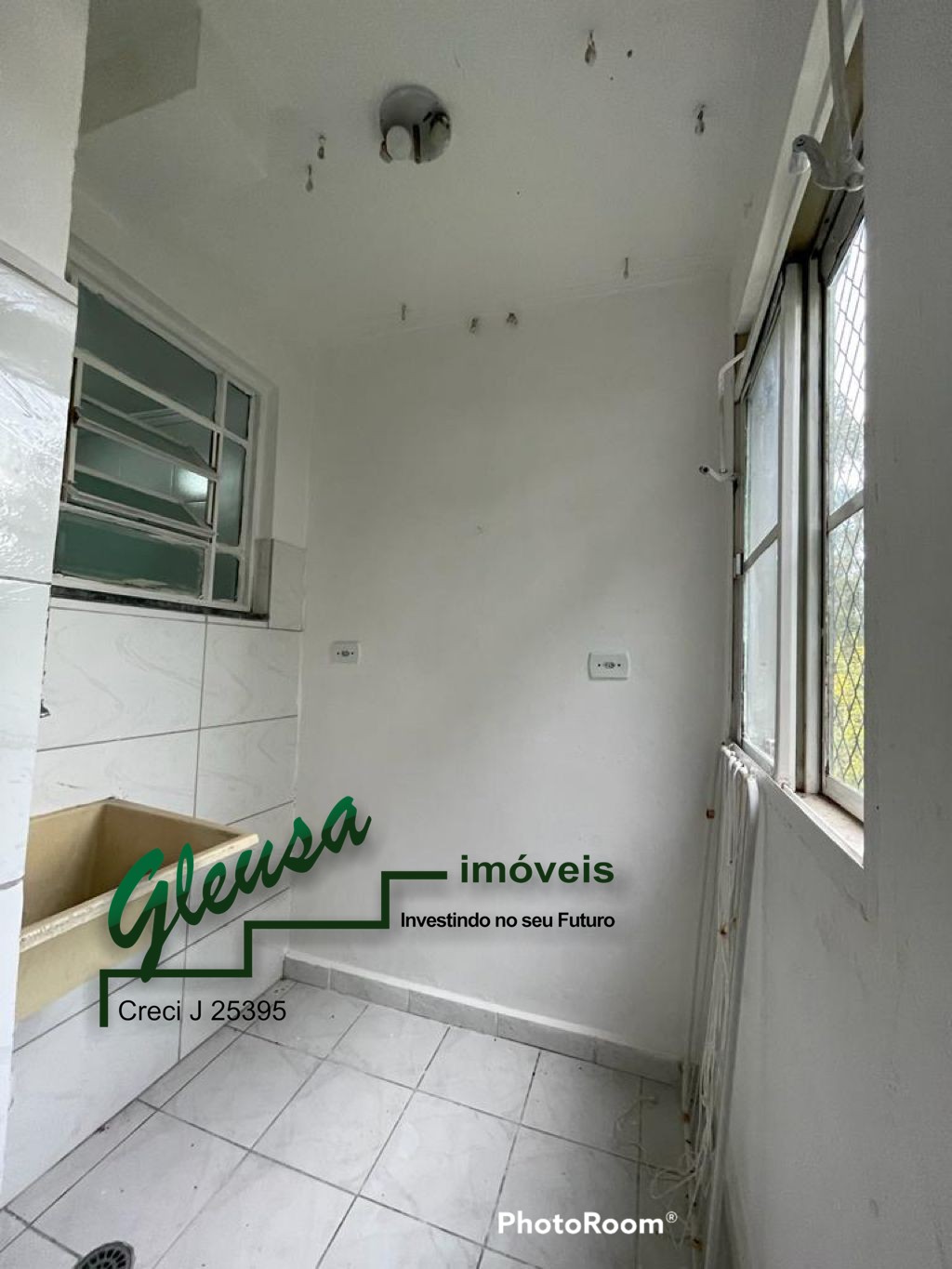 Apartamento à venda com 2 quartos, 48m² - Foto 13