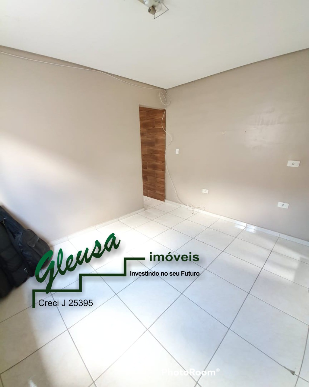 Casa à venda com 4 quartos, 90m² - Foto 28