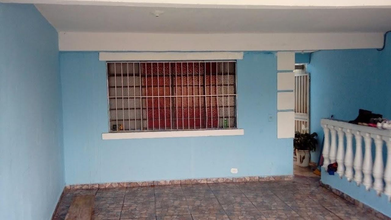 Casa à venda com 3 quartos, 77m² - Foto 8