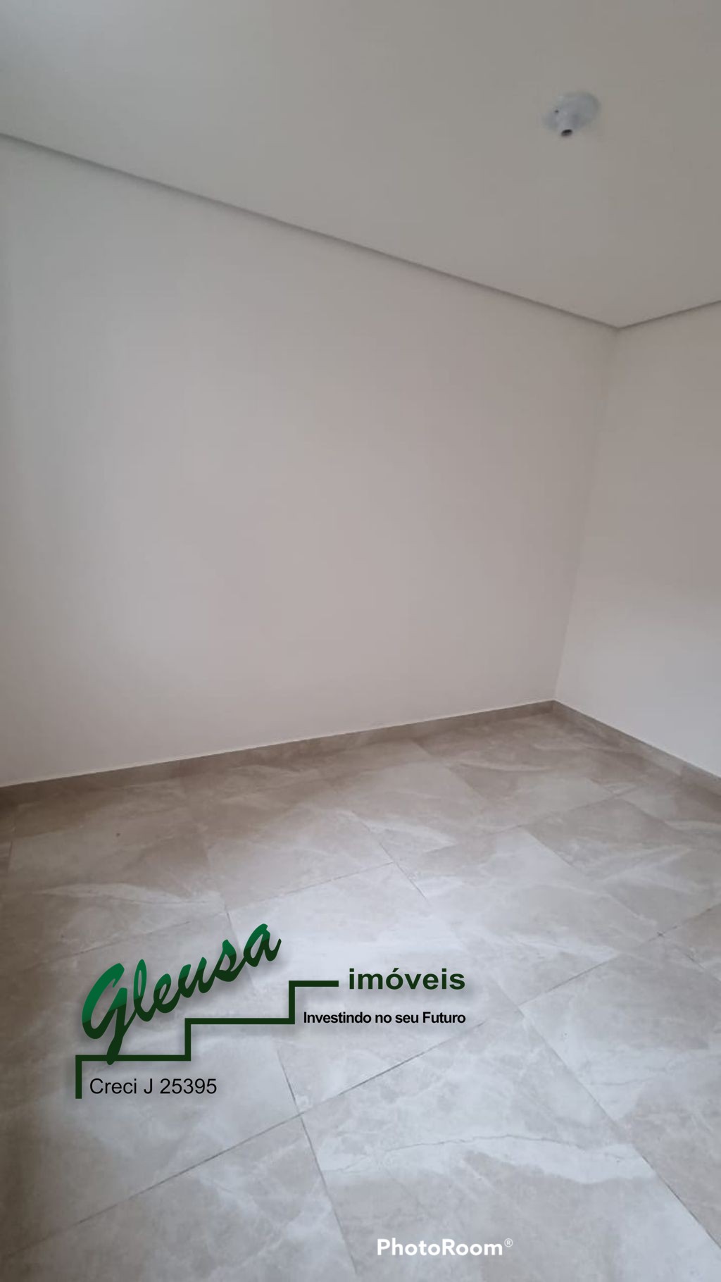 Apartamento à venda com 2 quartos, 35m² - Foto 11