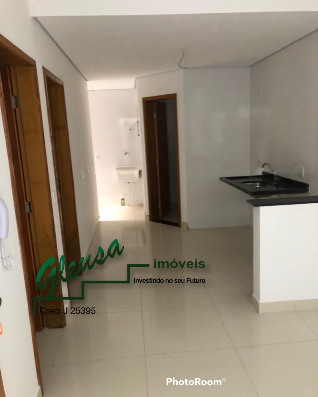 Apartamento à venda com 2 quartos, 39m² - Foto 3