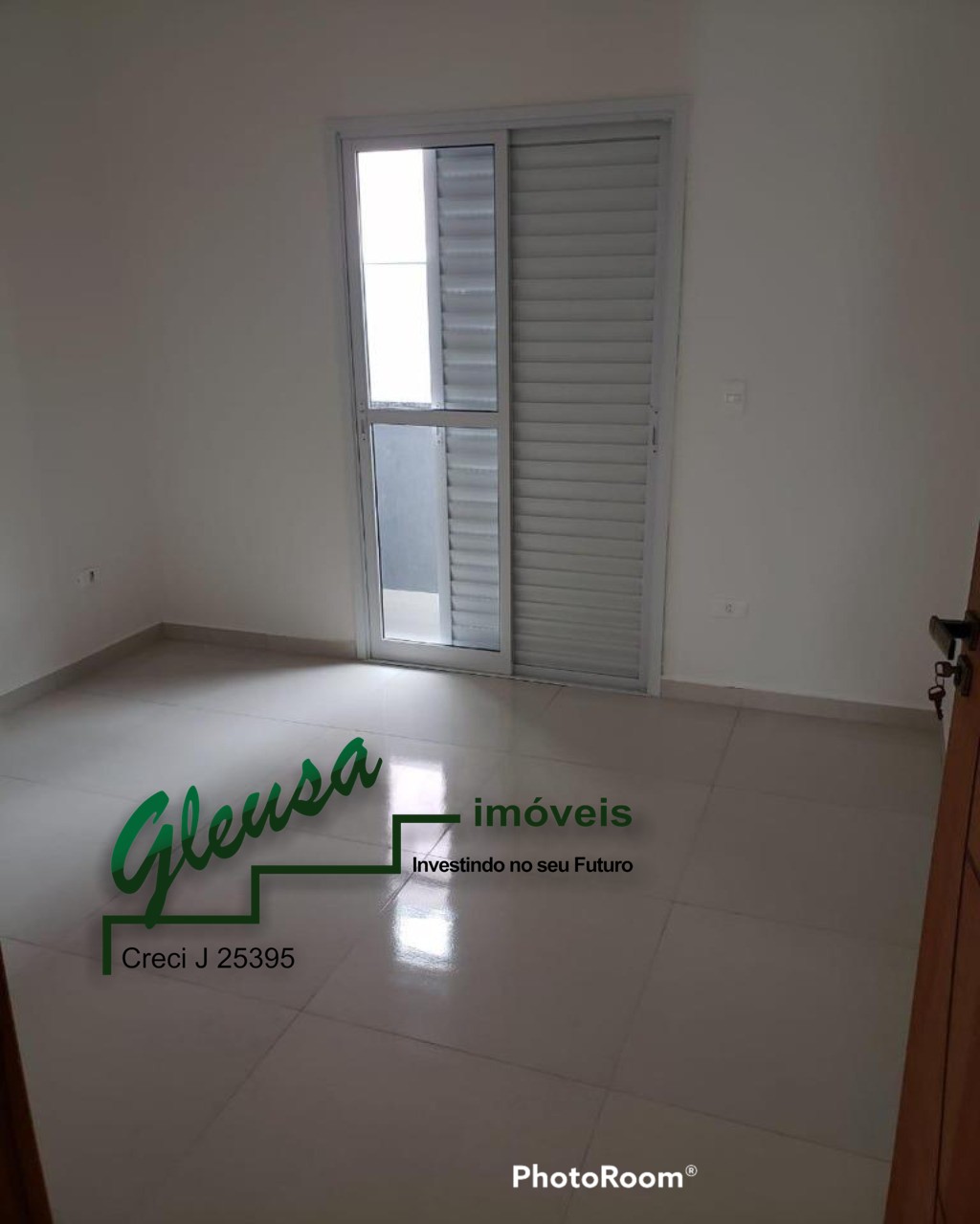 Casa à venda com 3 quartos, 80m² - Foto 8