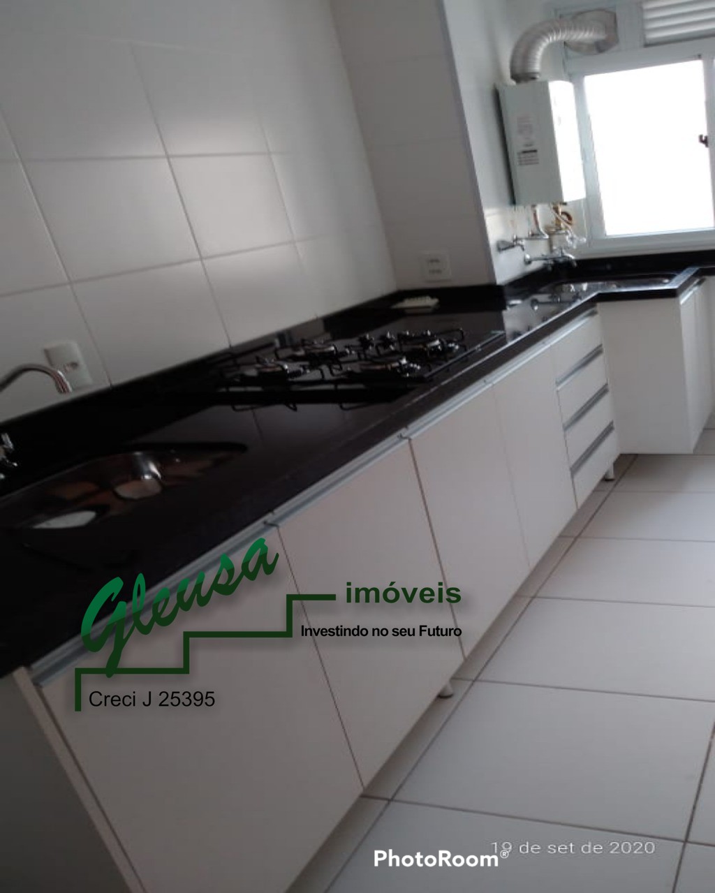 Apartamento à venda com 2 quartos, 45m² - Foto 11