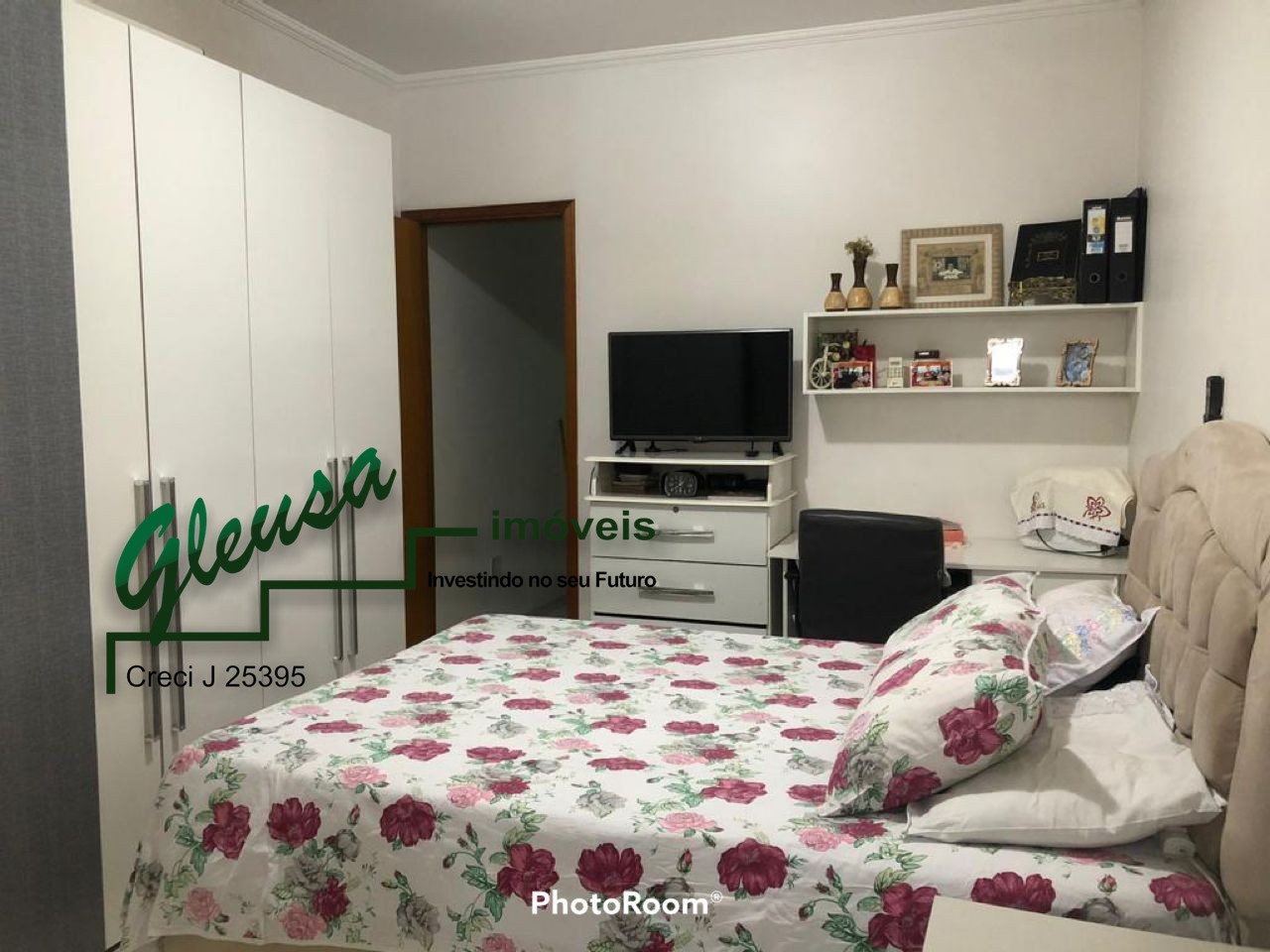 Casa à venda com 3 quartos, 160m² - Foto 12