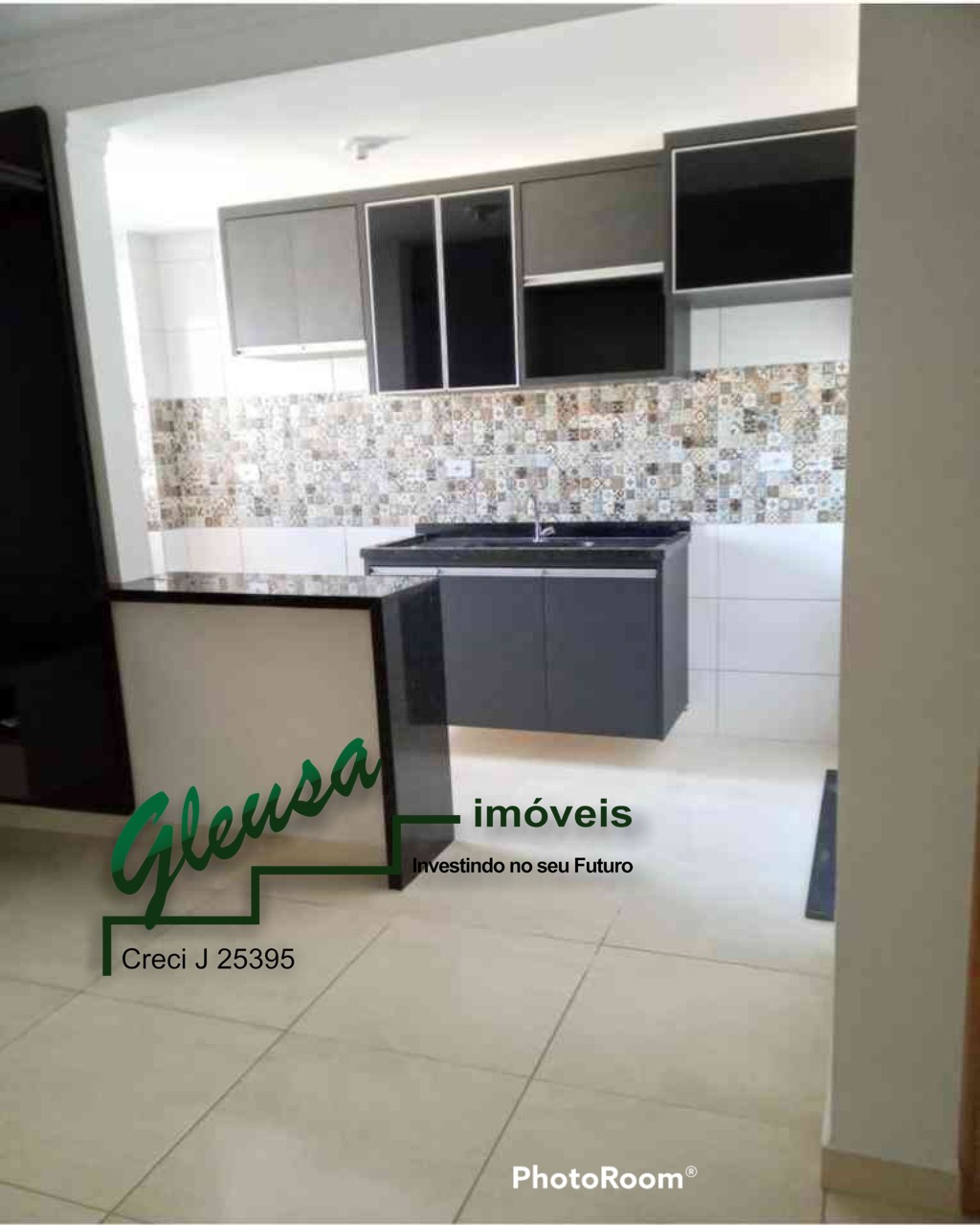 Apartamento à venda com 2 quartos, 46m² - Foto 2