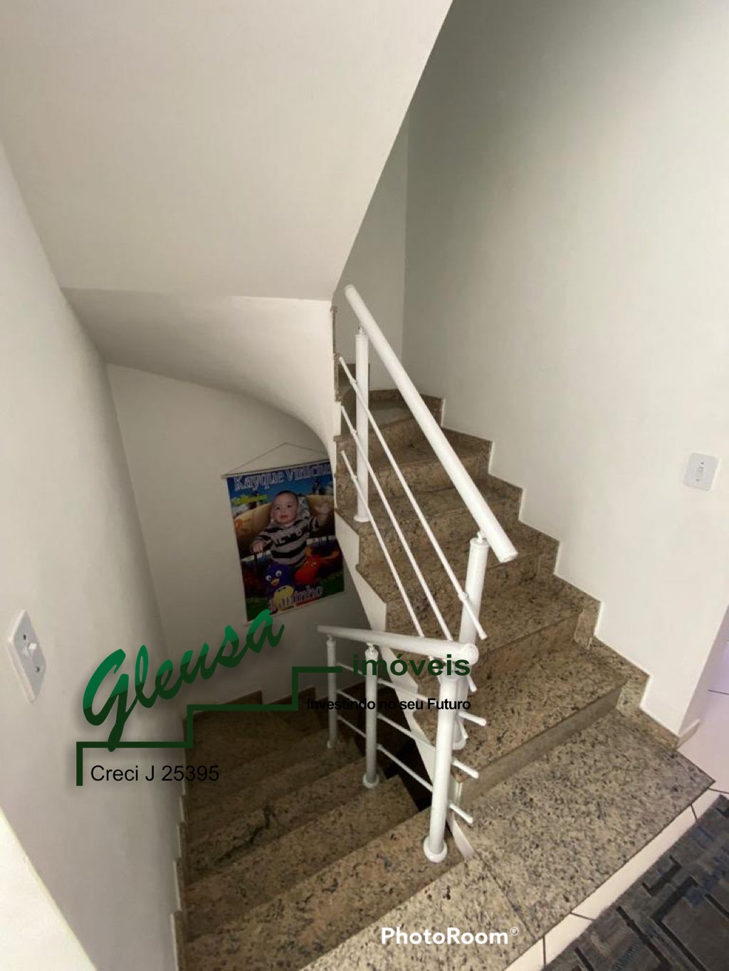 Casa à venda com 3 quartos, 160m² - Foto 7