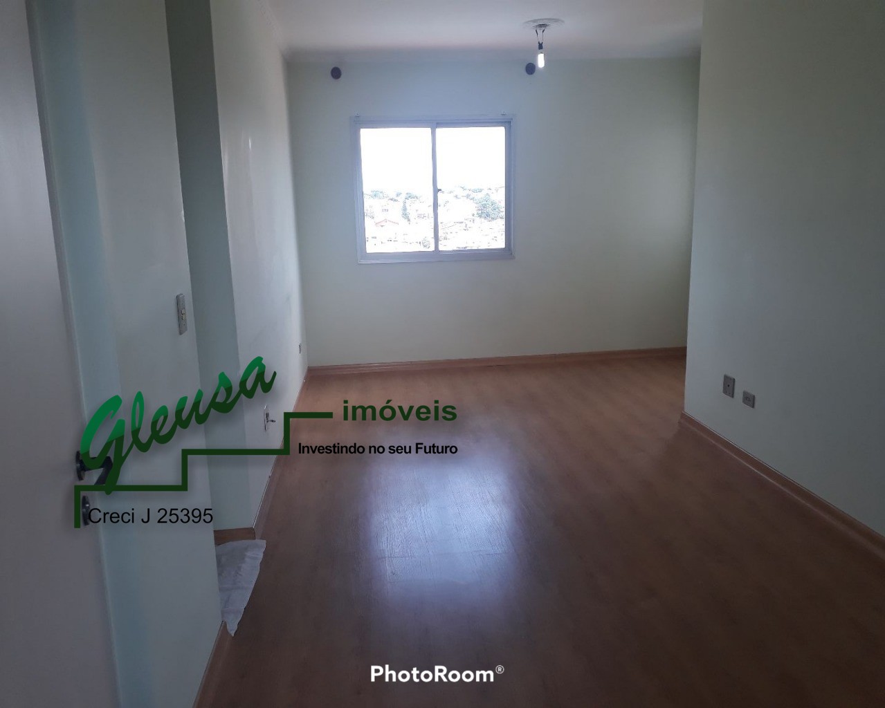 Apartamento à venda com 2 quartos, 85m² - Foto 4