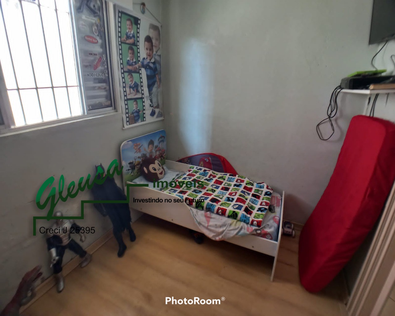 Casa à venda com 4 quartos, 150m² - Foto 12