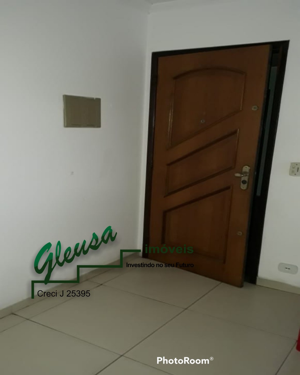 Apartamento à venda com 2 quartos, 50m² - Foto 2