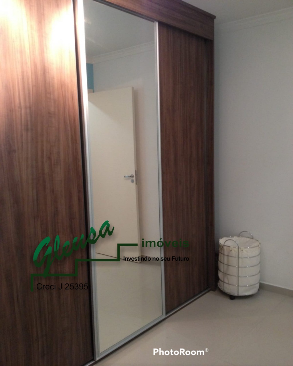 Apartamento à venda com 2 quartos, 52m² - Foto 18