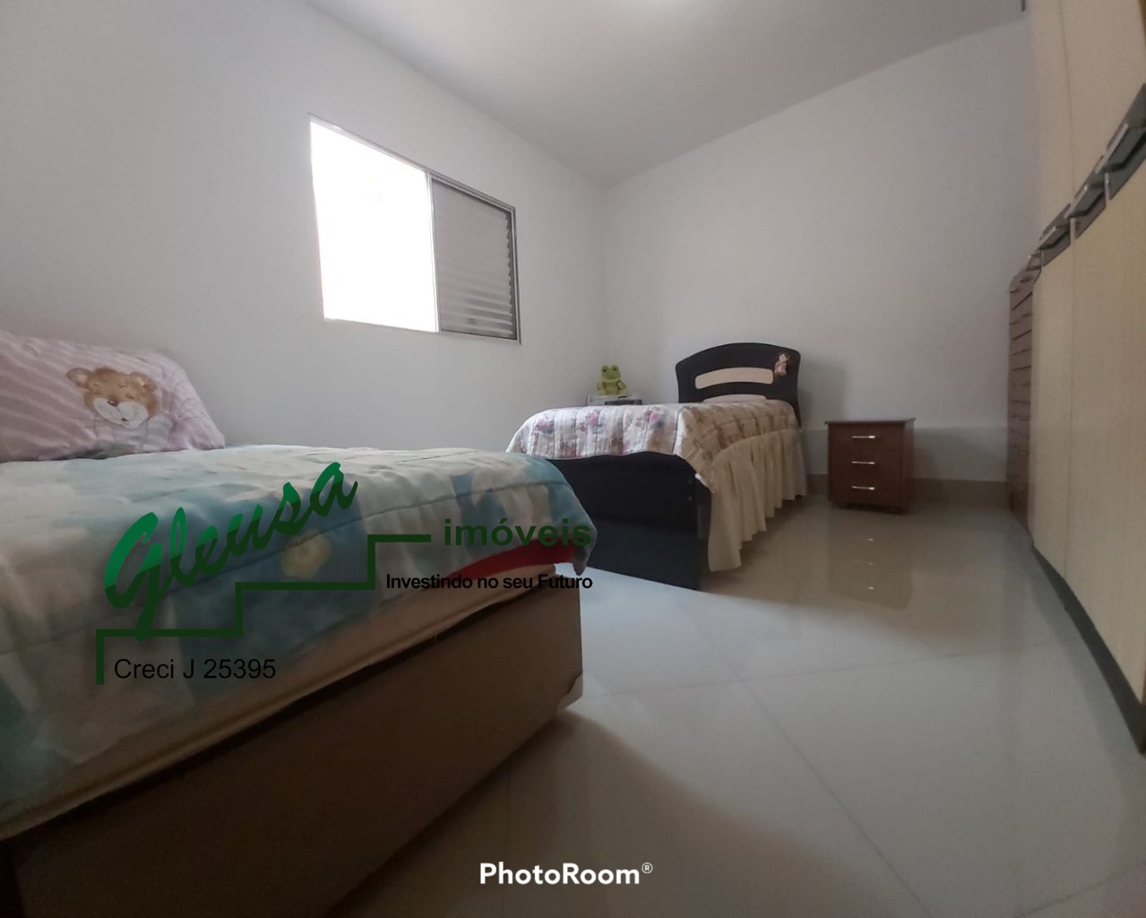 Casa à venda com 4 quartos, 125m² - Foto 15