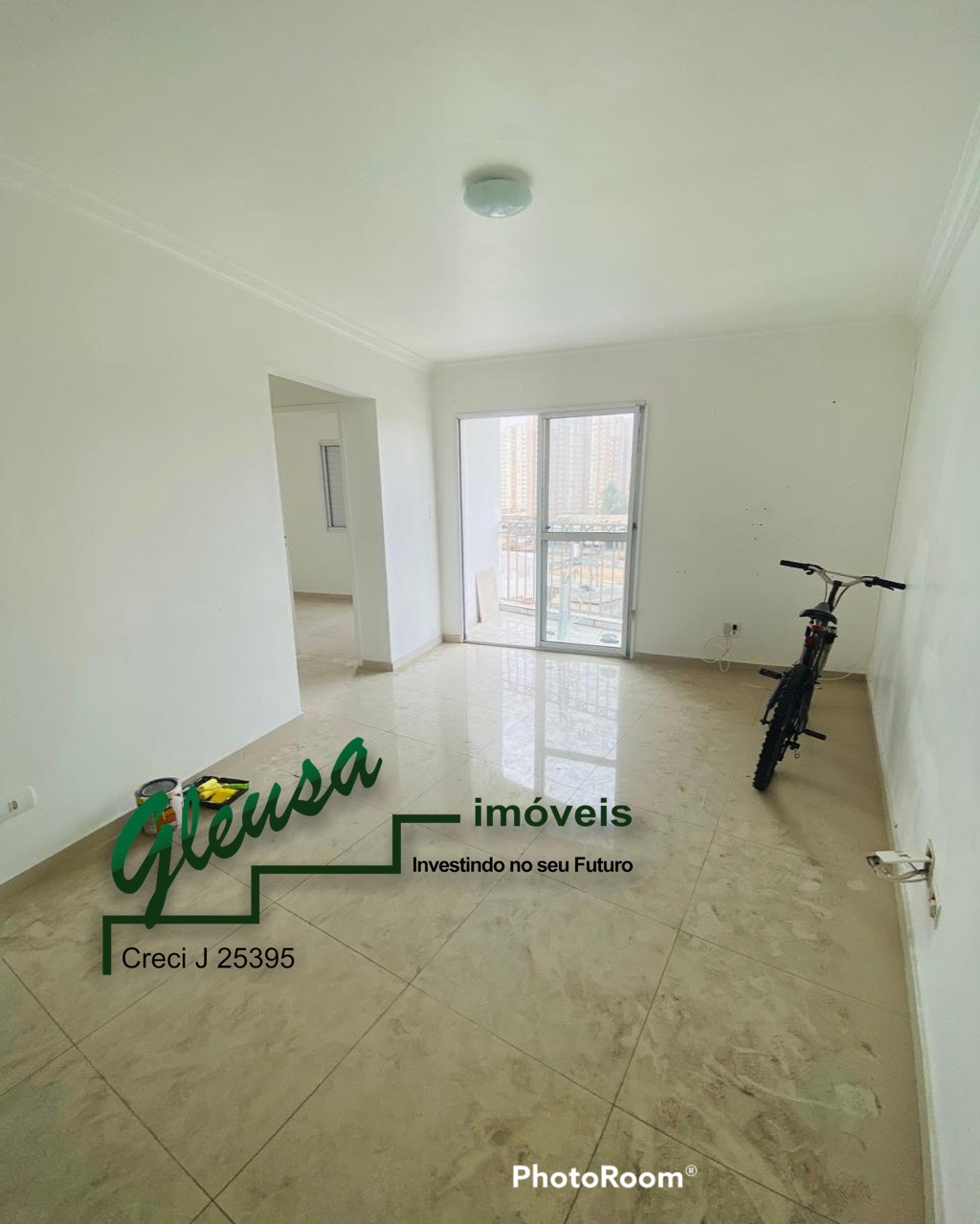 Apartamento à venda com 2 quartos, 51m² - Foto 11