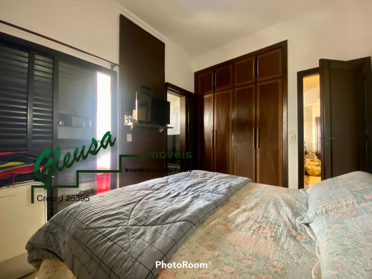 Apartamento à venda com 3 quartos, 110m² - Foto 15