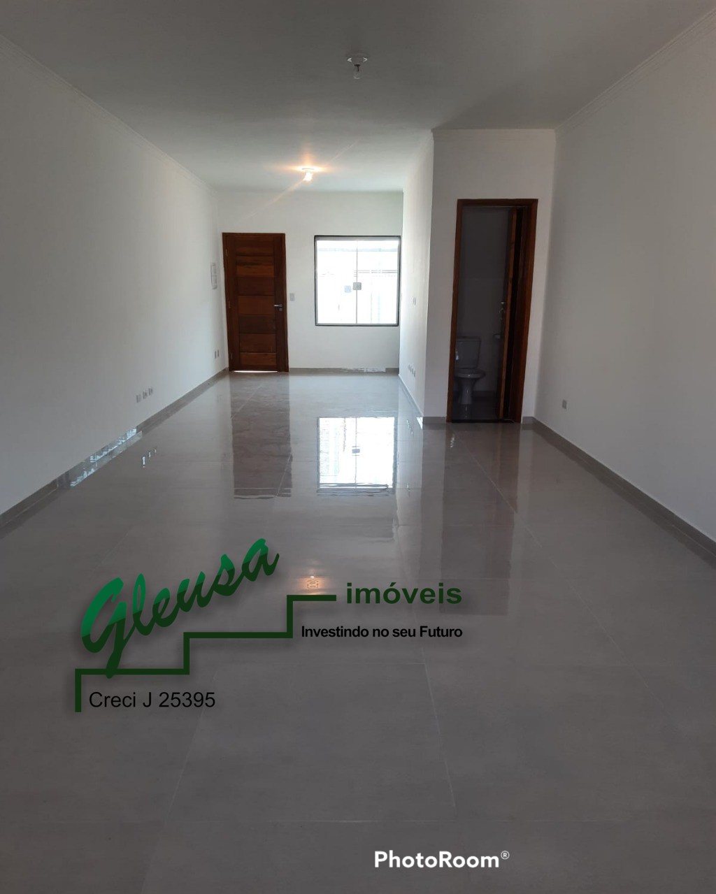 Casa à venda com 3 quartos, 106m² - Foto 5