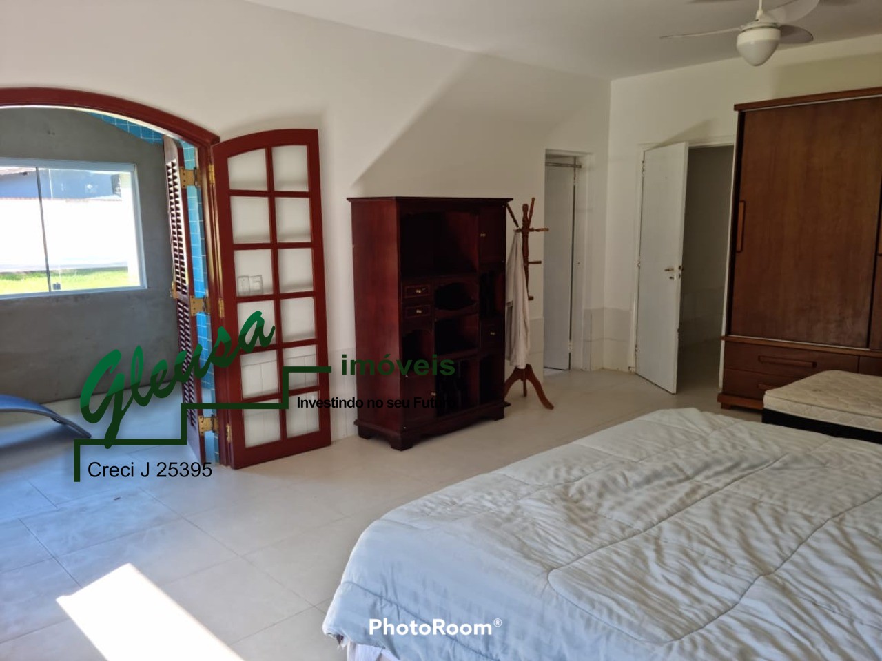 Casa à venda com 3 quartos, 240m² - Foto 13