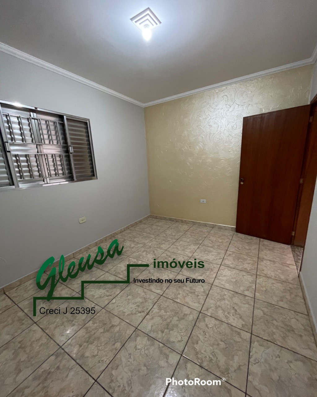 Casa à venda com 5 quartos, 300m² - Foto 10