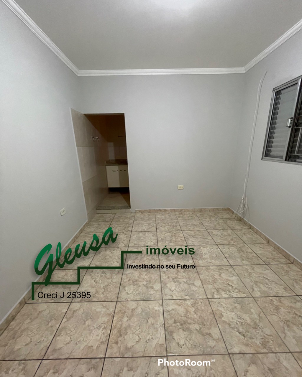 Casa à venda com 5 quartos, 300m² - Foto 9