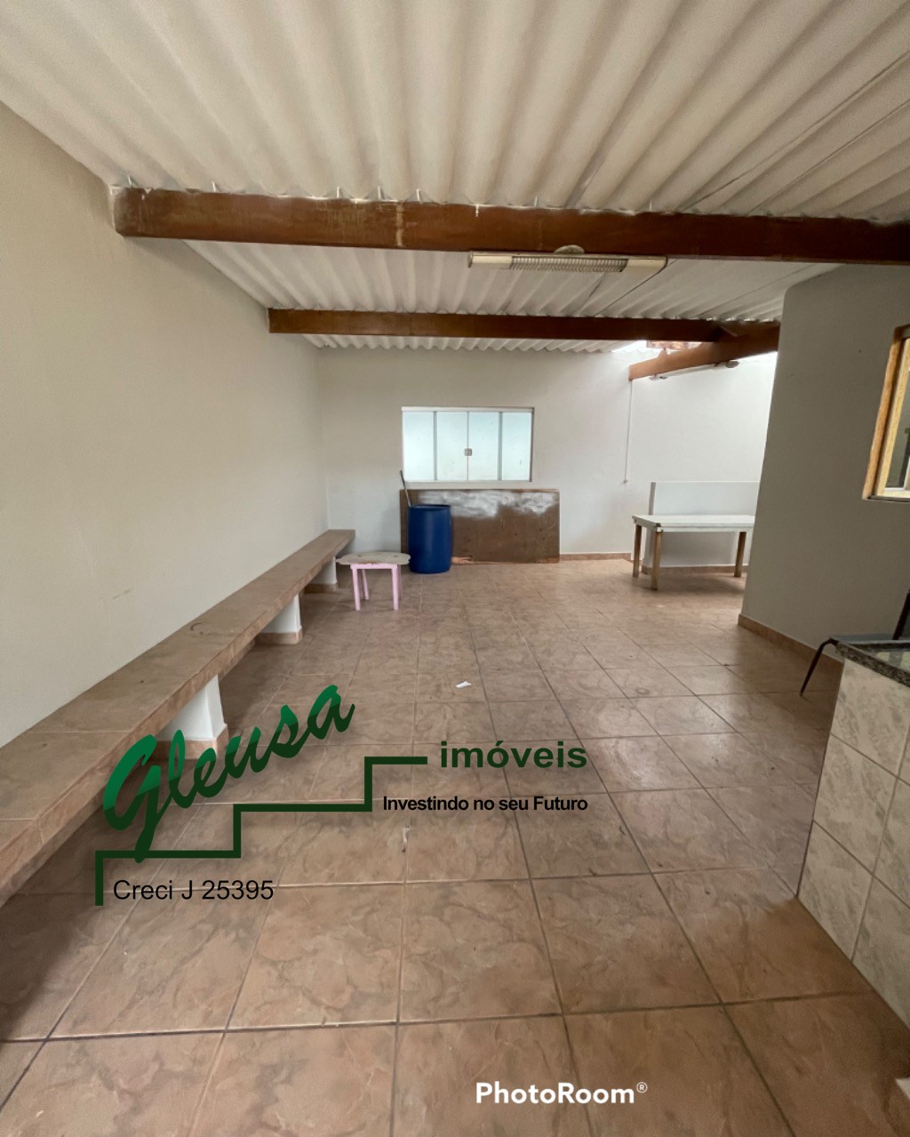 Casa à venda com 5 quartos, 300m² - Foto 22