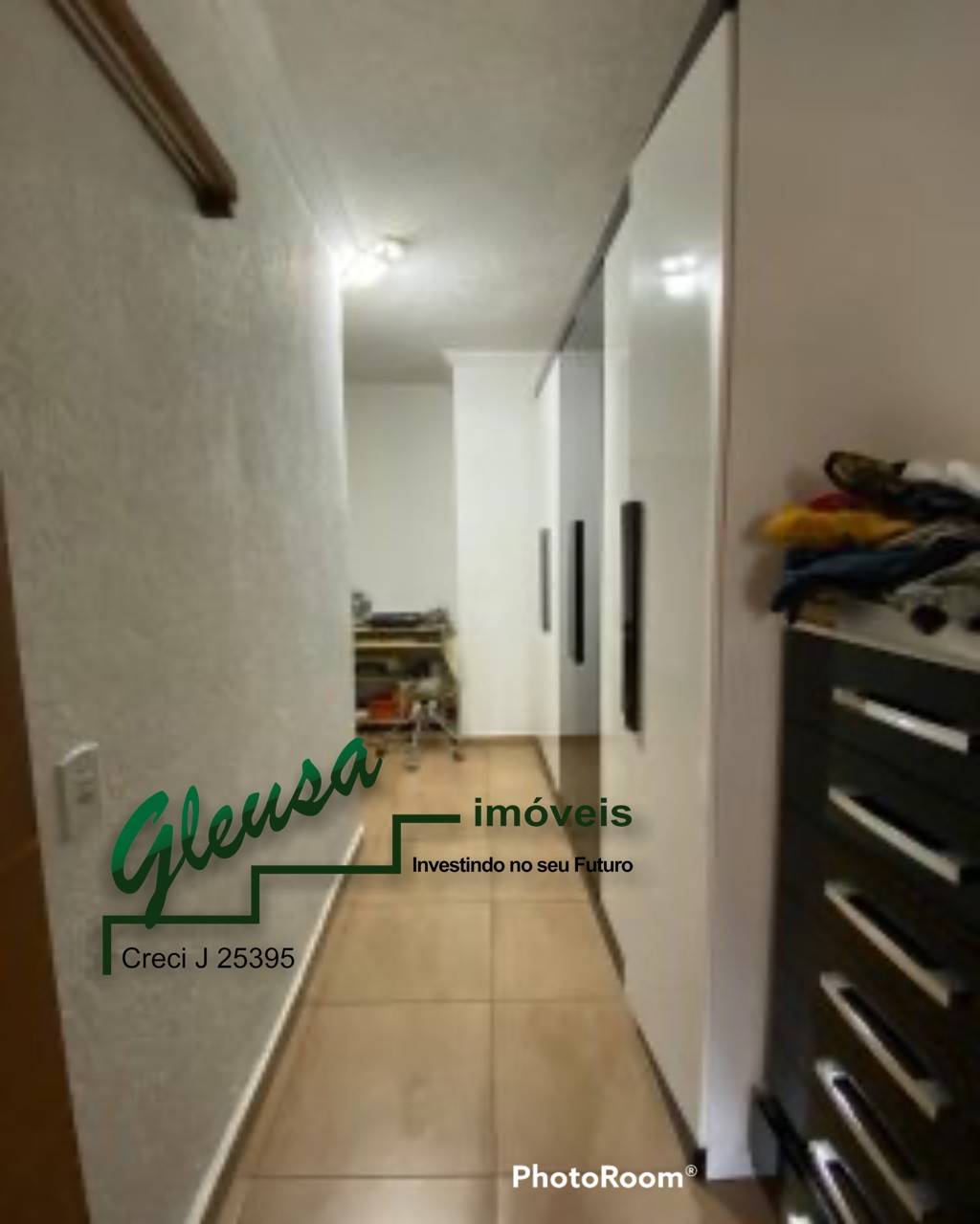 Casa à venda com 3 quartos, 180m² - Foto 13