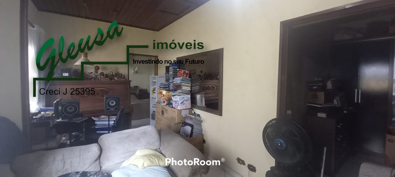 Casa à venda com 4 quartos, 340m² - Foto 15